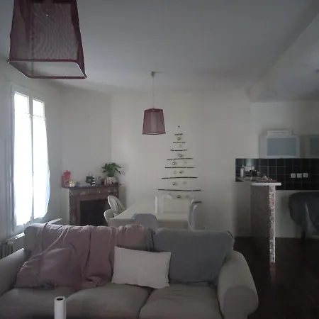 Chambre Privee *
